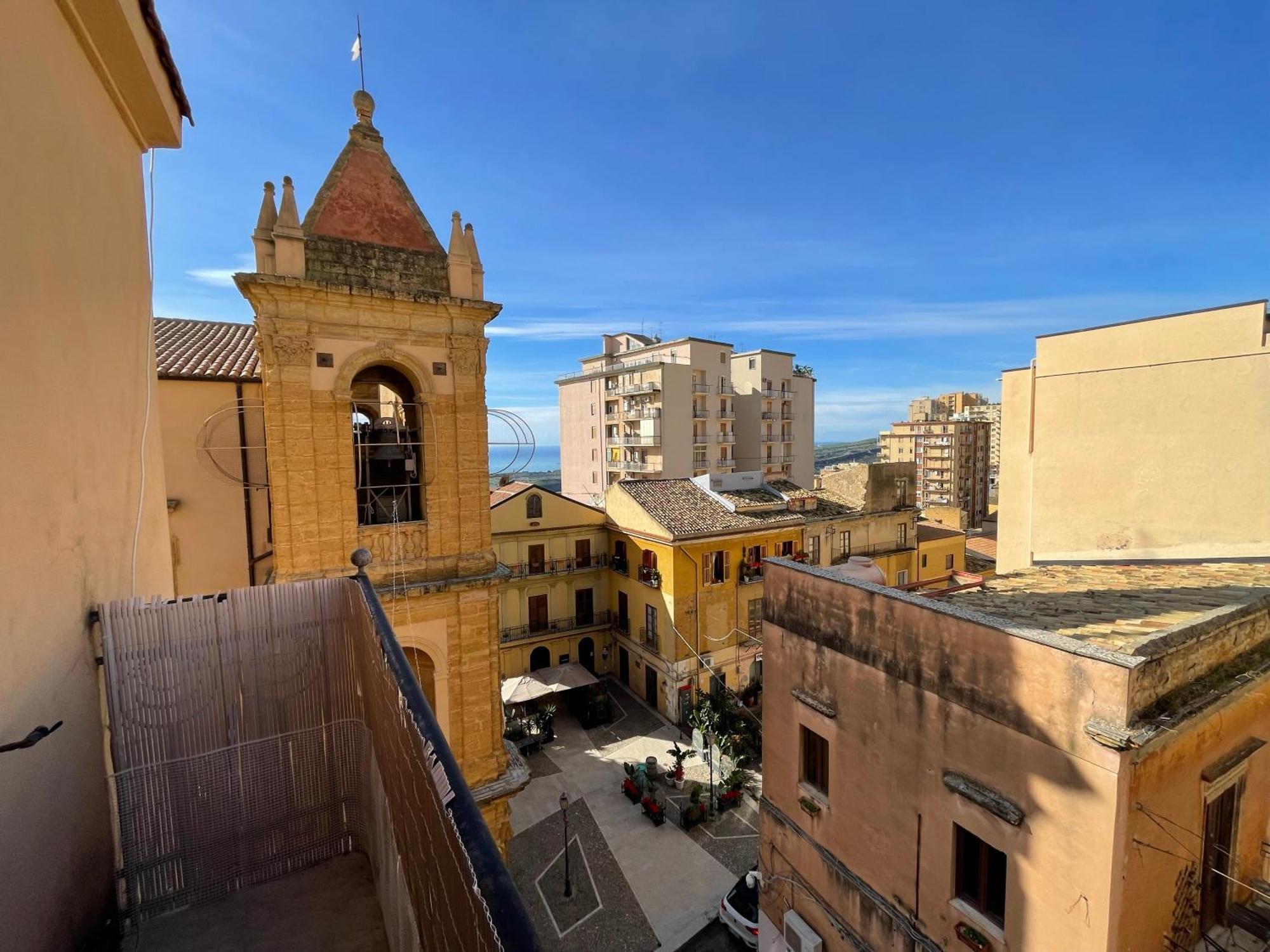 2 Apartments - Akragas Home 1 & 2 On Via Atenea City Center With View Agrigento Exterior foto