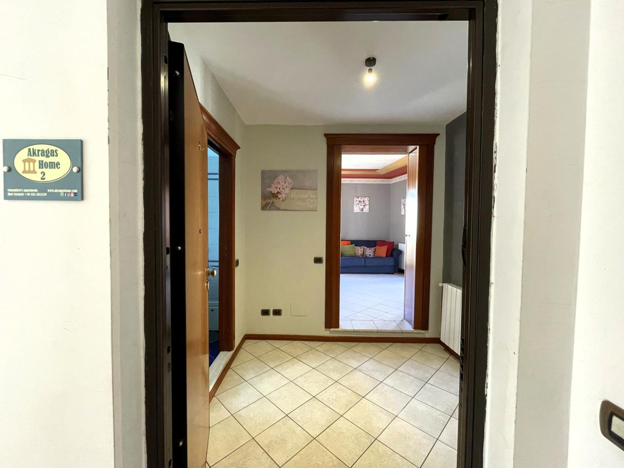 2 Apartments - Akragas Home 1 & 2 On Via Atenea City Center With View Agrigento Exterior foto